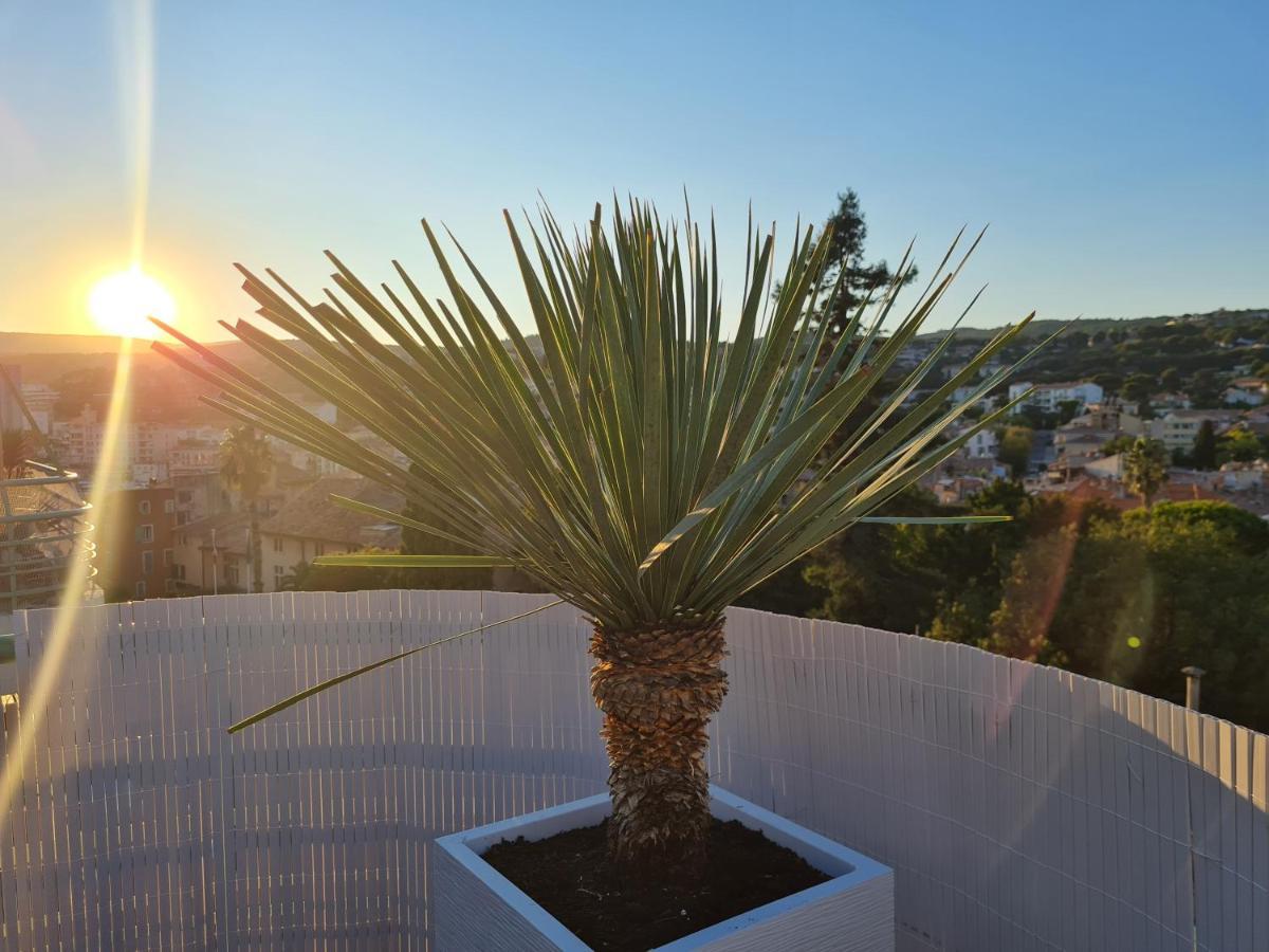Le Rooftop - Hyper Centre - 5 Pers - Climatisation Apartment Каси Екстериор снимка