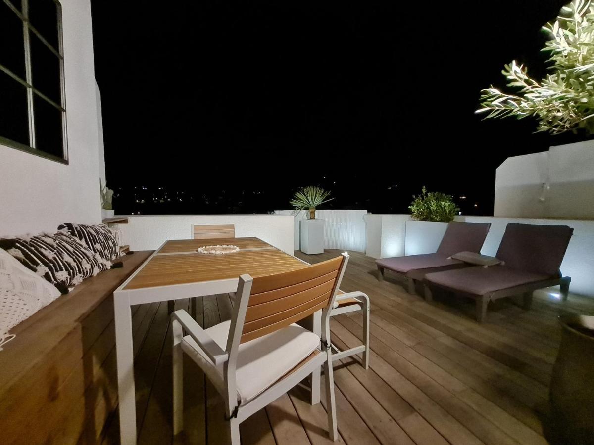 Le Rooftop - Hyper Centre - 5 Pers - Climatisation Apartment Каси Екстериор снимка